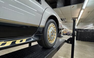 Datsun-Other-1984-Light-Pewter-Metalli-Black-45