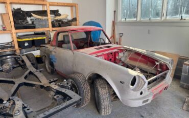 Datsun-roadster-200-1970-red-2