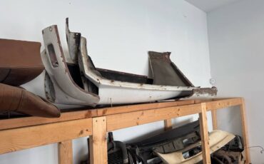 Datsun-roadster-200-1970-red-9