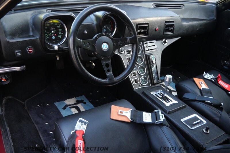 De-Tomaso-Pantera-1972-23