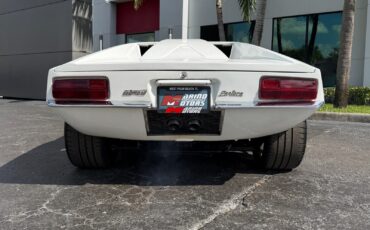 De-Tomaso-Pantera-1972-Coupe-15