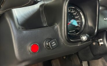 De-Tomaso-Pantera-1972-Coupe-25