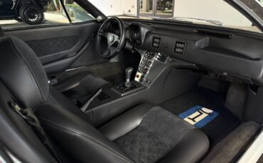 De-Tomaso-Pantera-1972-Coupe-28