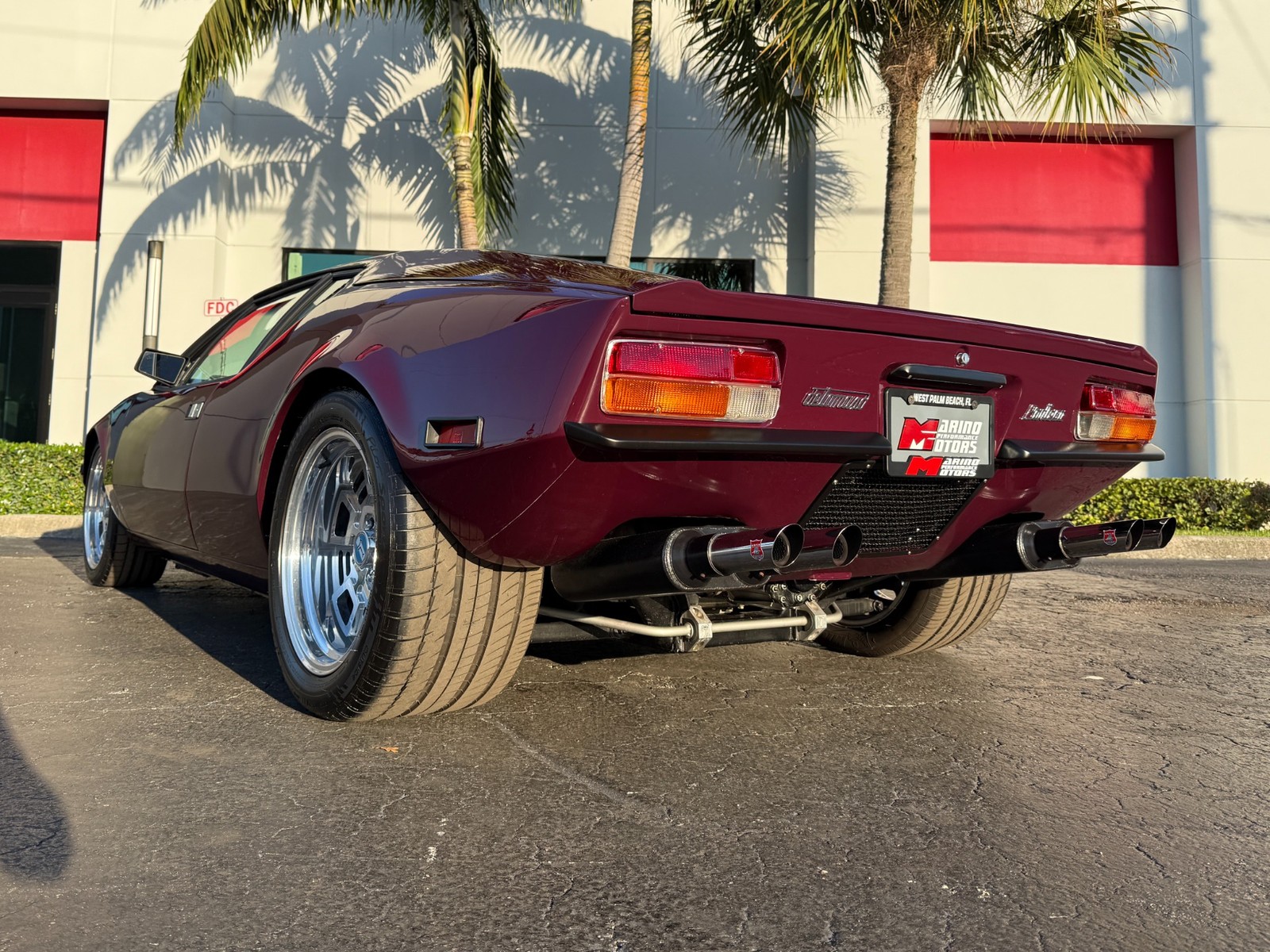 De-Tomaso-Pantera-1973-coupe-14