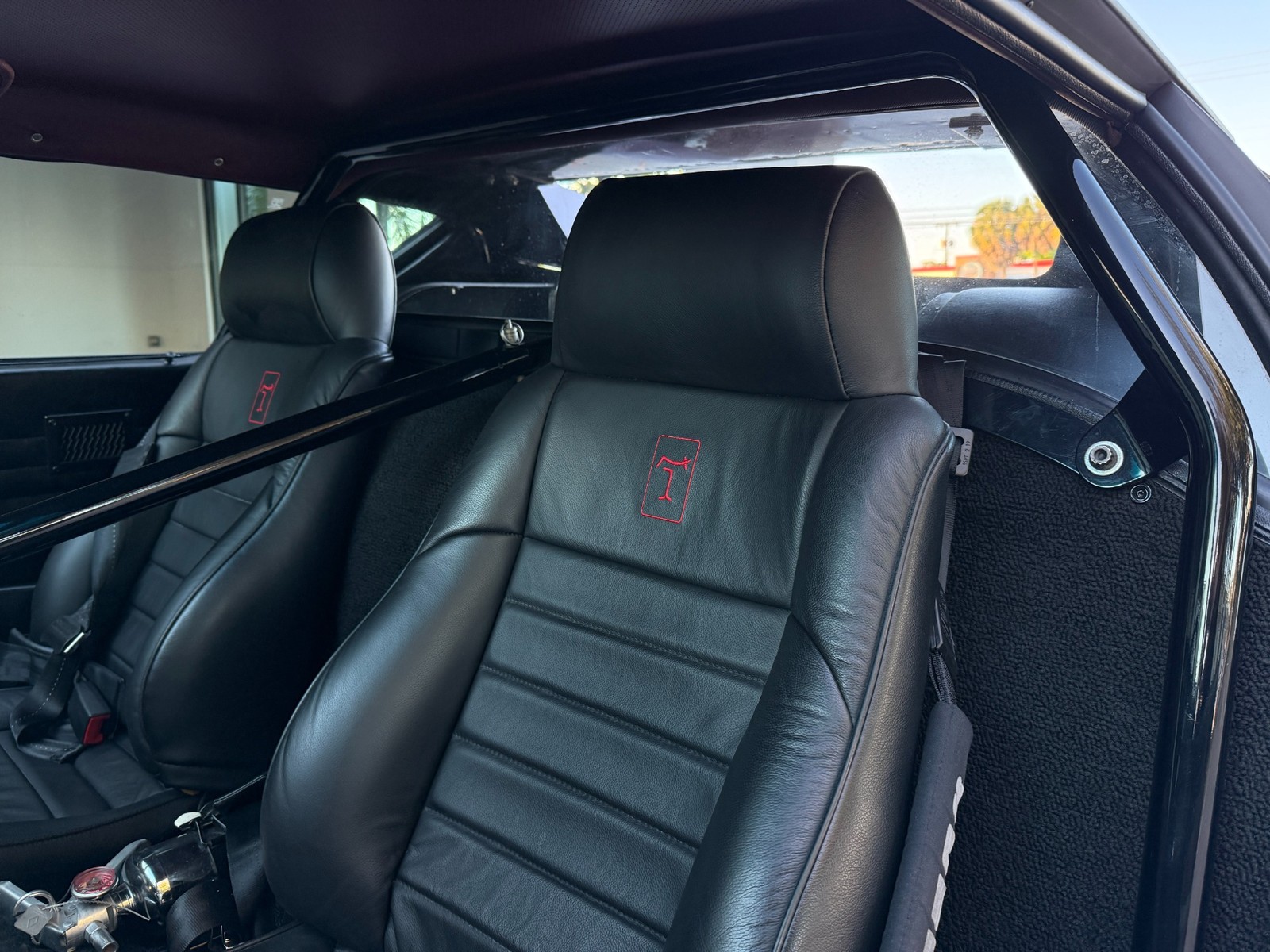 De-Tomaso-Pantera-1973-coupe-23