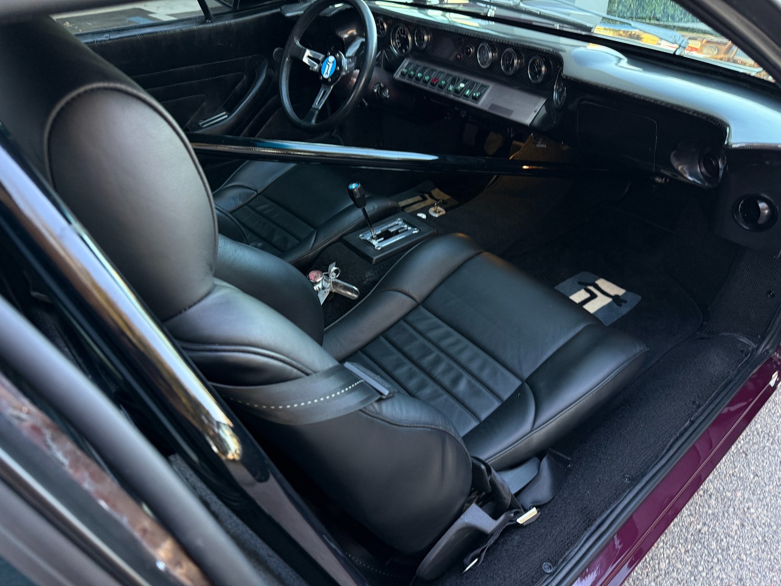 De-Tomaso-Pantera-1973-coupe-25