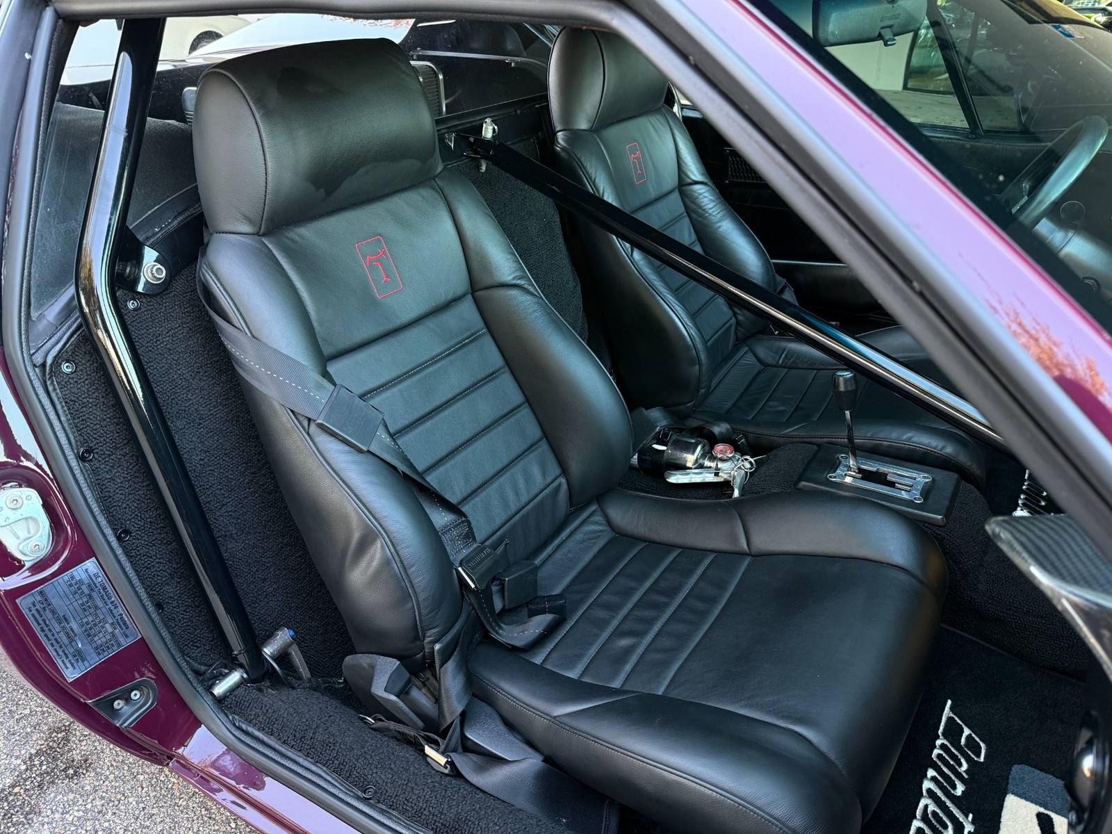 De-Tomaso-Pantera-1973-coupe-26