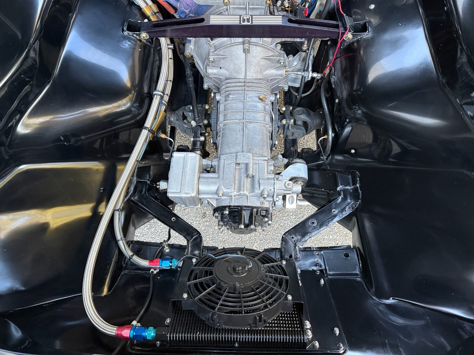 De-Tomaso-Pantera-1973-coupe-34