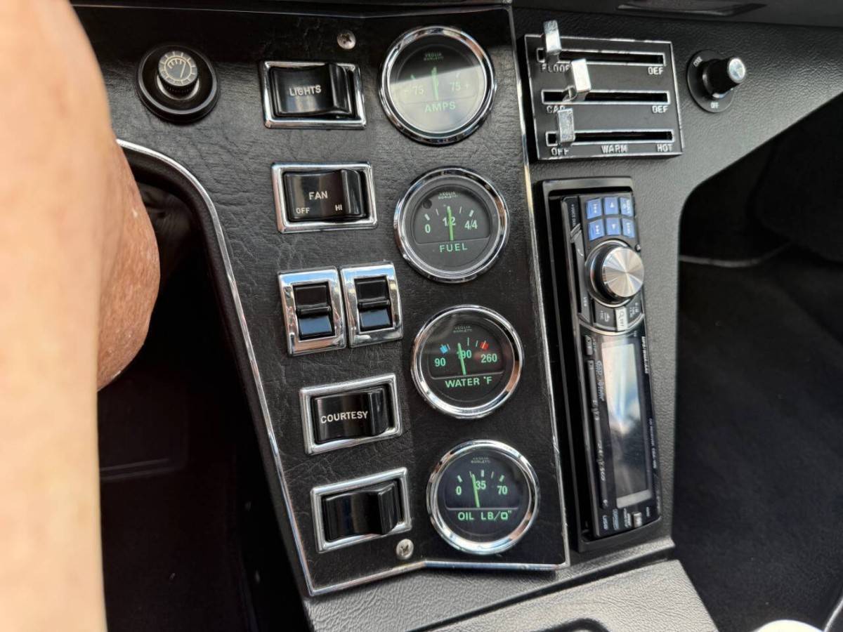 De-tomaso-pantera-1974-yellow-15