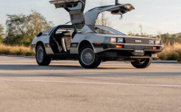 DeLorean-1981-Coupe-18