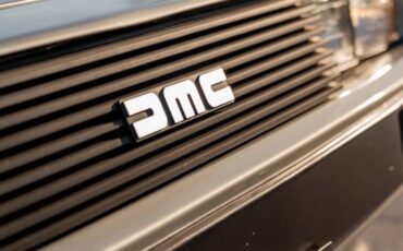 DeLorean-1981-Coupe-21