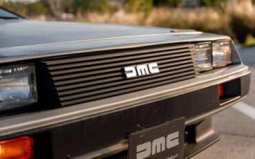 DeLorean-1981-Coupe-26