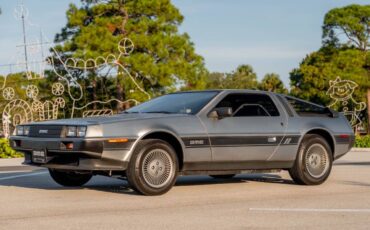 DeLorean-1981-Coupe-3