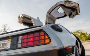 DeLorean-1981-Coupe-36