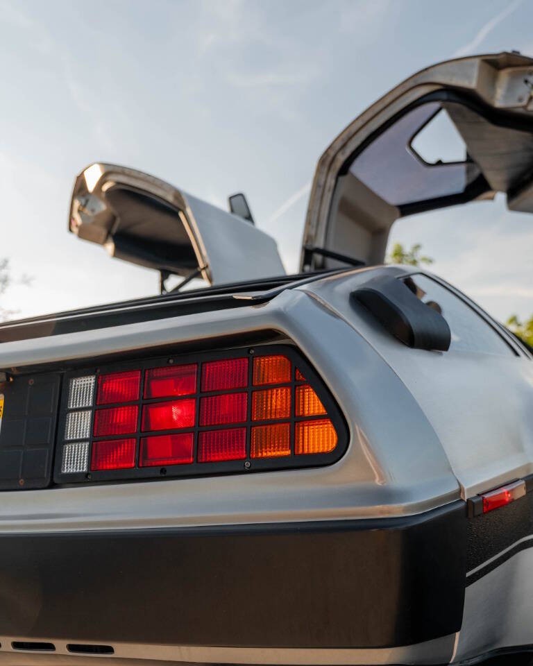 DeLorean-1981-Coupe-37