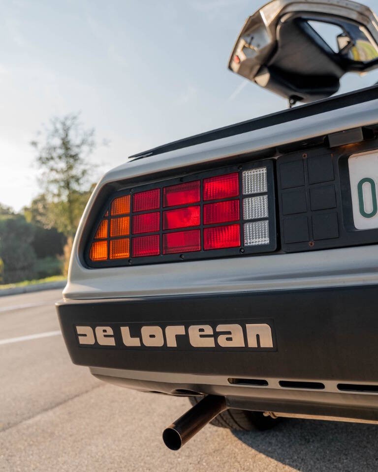 DeLorean-1981-Coupe-39