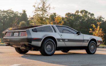DeLorean-1981-Coupe-7