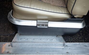 DeSoto-1956-2-Door-Hardtop-32