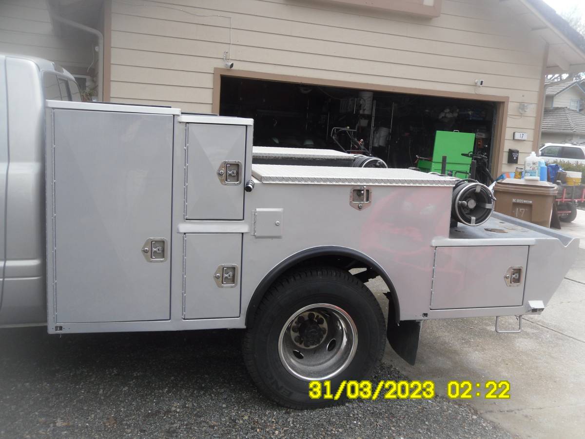 Dodge-3500-diesel-dually-1996-silver-2