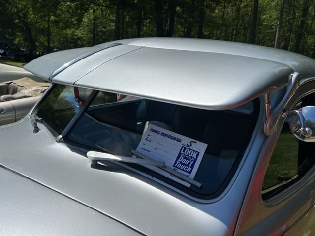 Dodge-Business-Coupe-1948-11