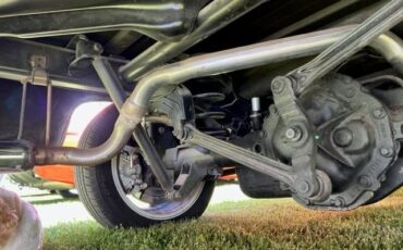 Dodge-Business-Coupe-1948-30