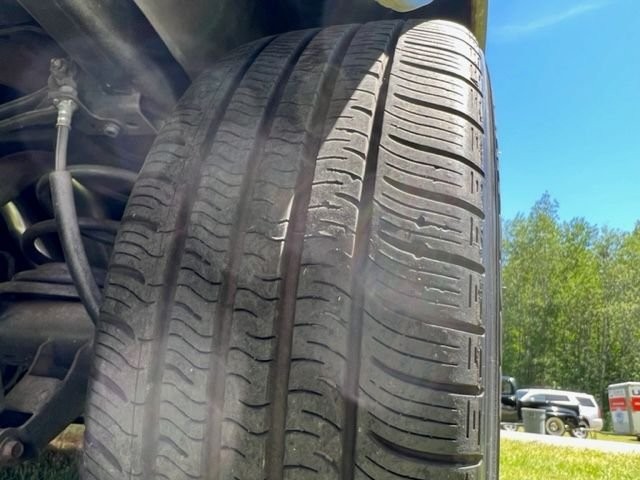 Dodge-Business-Coupe-1948-32