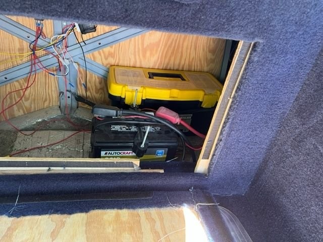 Dodge-Business-Coupe-1948-34