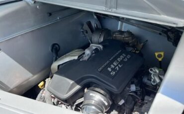 Dodge-Business-Coupe-1948-35