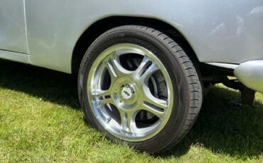 Dodge-Business-Coupe-1948-7