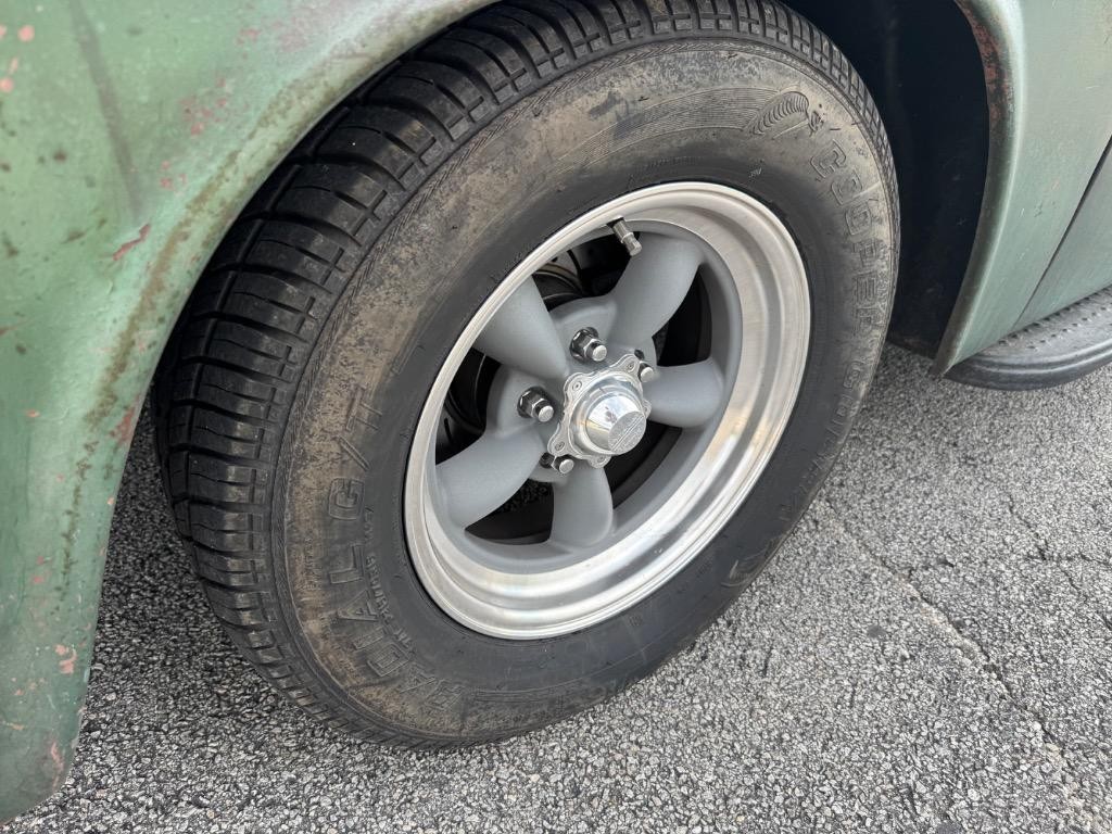 Dodge-C3-5-window-Pick-Up-Truck-440-aluminum-heads-patina-solid-1955-14