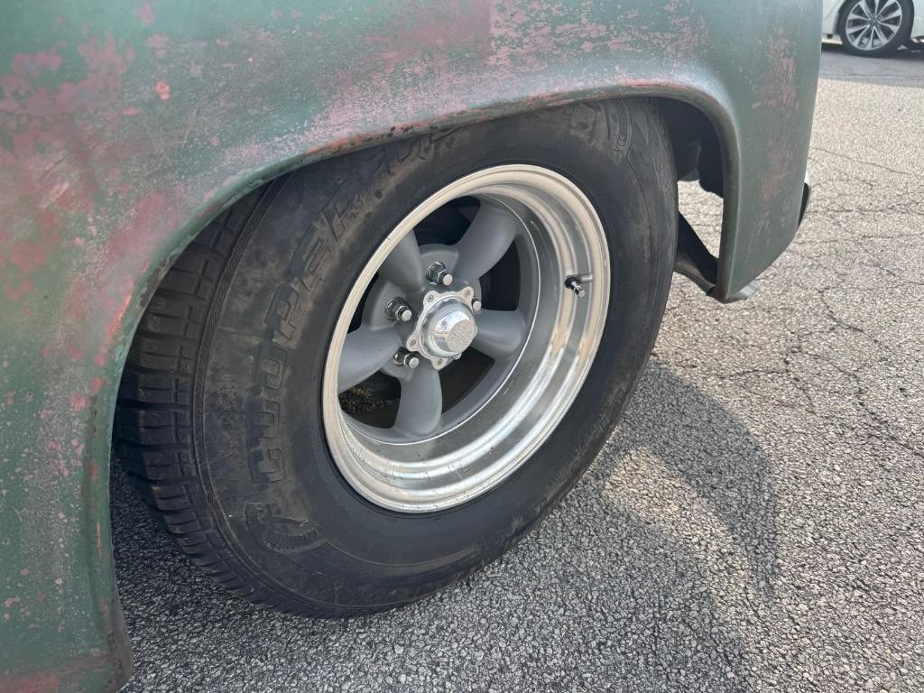 Dodge-C3-5-window-Pick-Up-Truck-440-aluminum-heads-patina-solid-1955-18