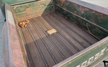 Dodge-C3-5-window-Pick-Up-Truck-440-aluminum-heads-patina-solid-1955-21