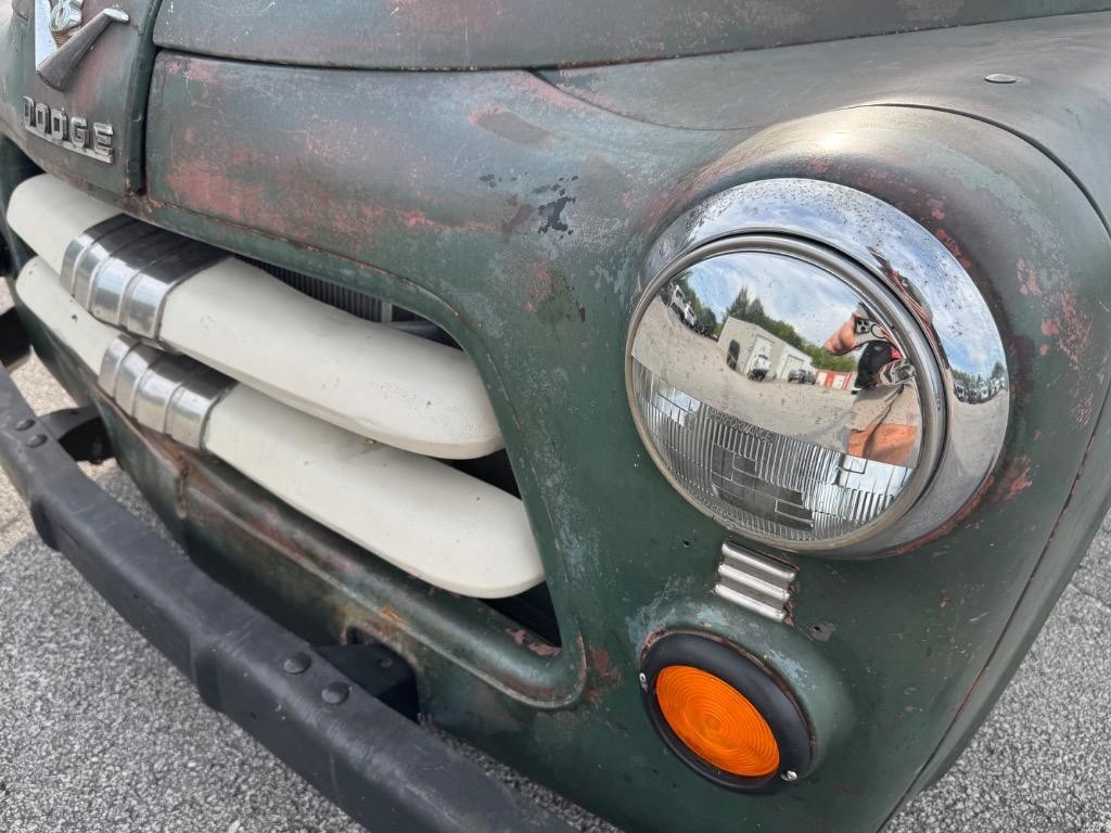 Dodge-C3-5-window-Pick-Up-Truck-440-aluminum-heads-patina-solid-1955-32