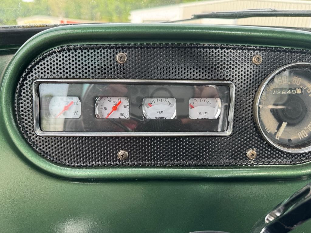 Dodge-C3-5-window-Pick-Up-Truck-440-aluminum-heads-patina-solid-1955-37