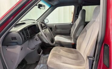 Dodge-Caravan-1995-Mini-Passenger-Van-12