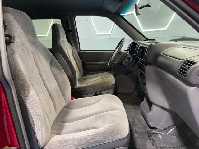Dodge-Caravan-1995-Mini-Passenger-Van-14