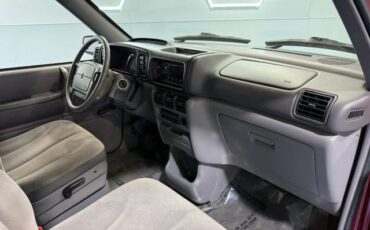 Dodge-Caravan-1995-Mini-Passenger-Van-16