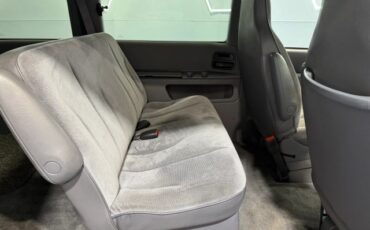 Dodge-Caravan-1995-Mini-Passenger-Van-20