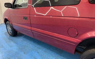 Dodge-Caravan-1995-Mini-Passenger-Van-23