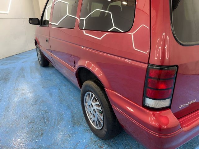 Dodge-Caravan-1995-Mini-Passenger-Van-24