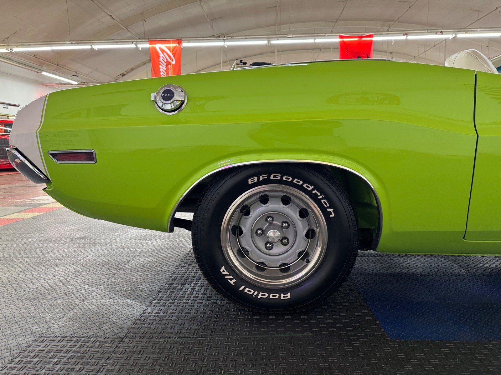 Dodge-Challenger-1970-35