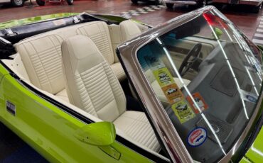 Dodge-Challenger-1970-38