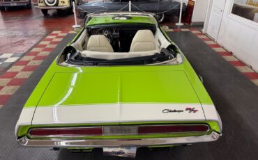 Dodge-Challenger-1970-9