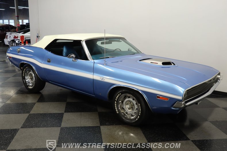 Dodge-Challenger-1970-Blue-Blue-17