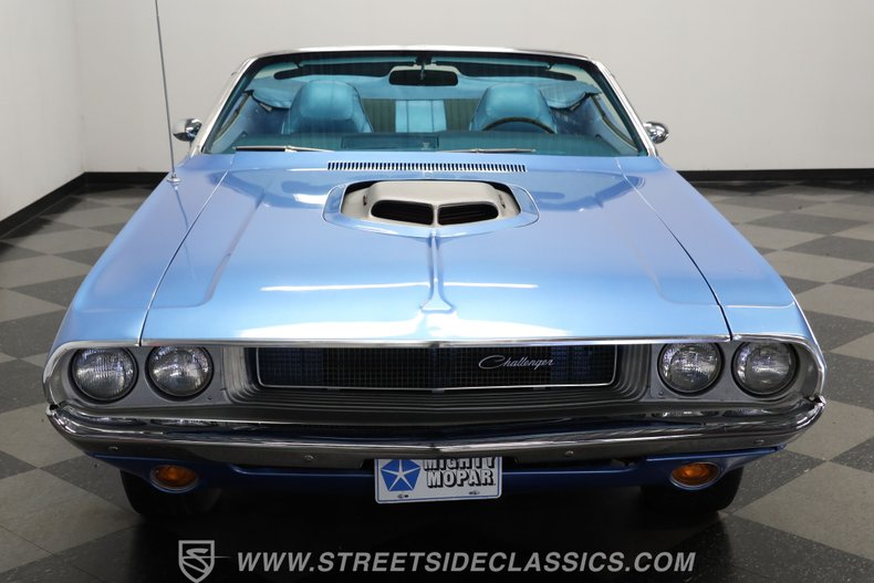 Dodge-Challenger-1970-Blue-Blue-19
