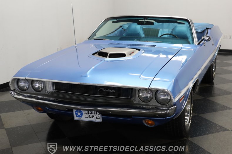 Dodge-Challenger-1970-Blue-Blue-20