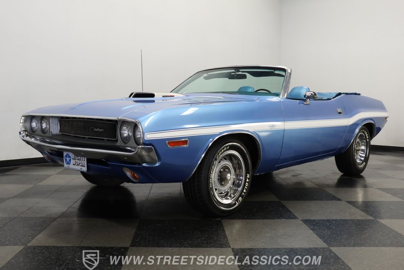Dodge-Challenger-1970-Blue-Blue-24