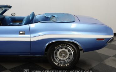 Dodge-Challenger-1970-Blue-Blue-27