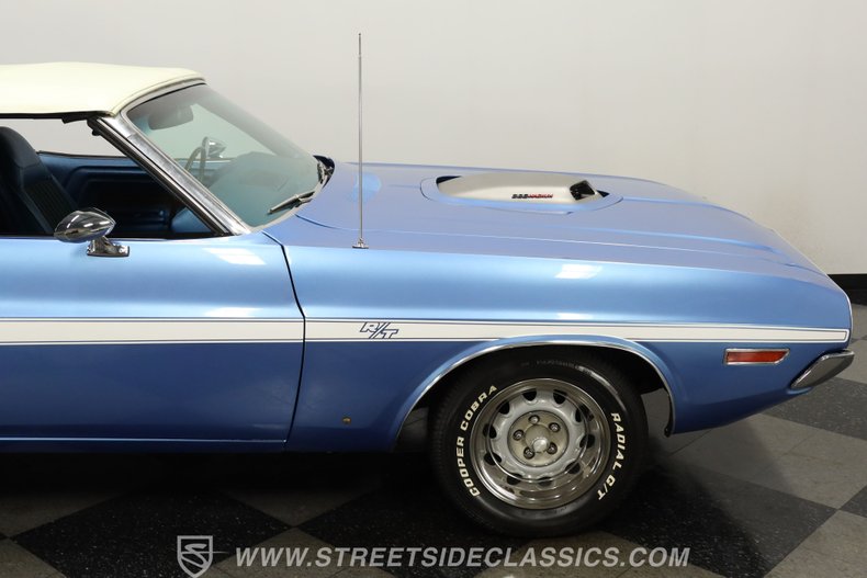 Dodge-Challenger-1970-Blue-Blue-31