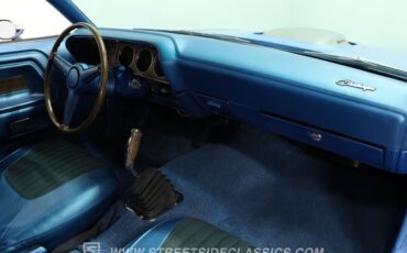 Dodge-Challenger-1970-Blue-Blue-45